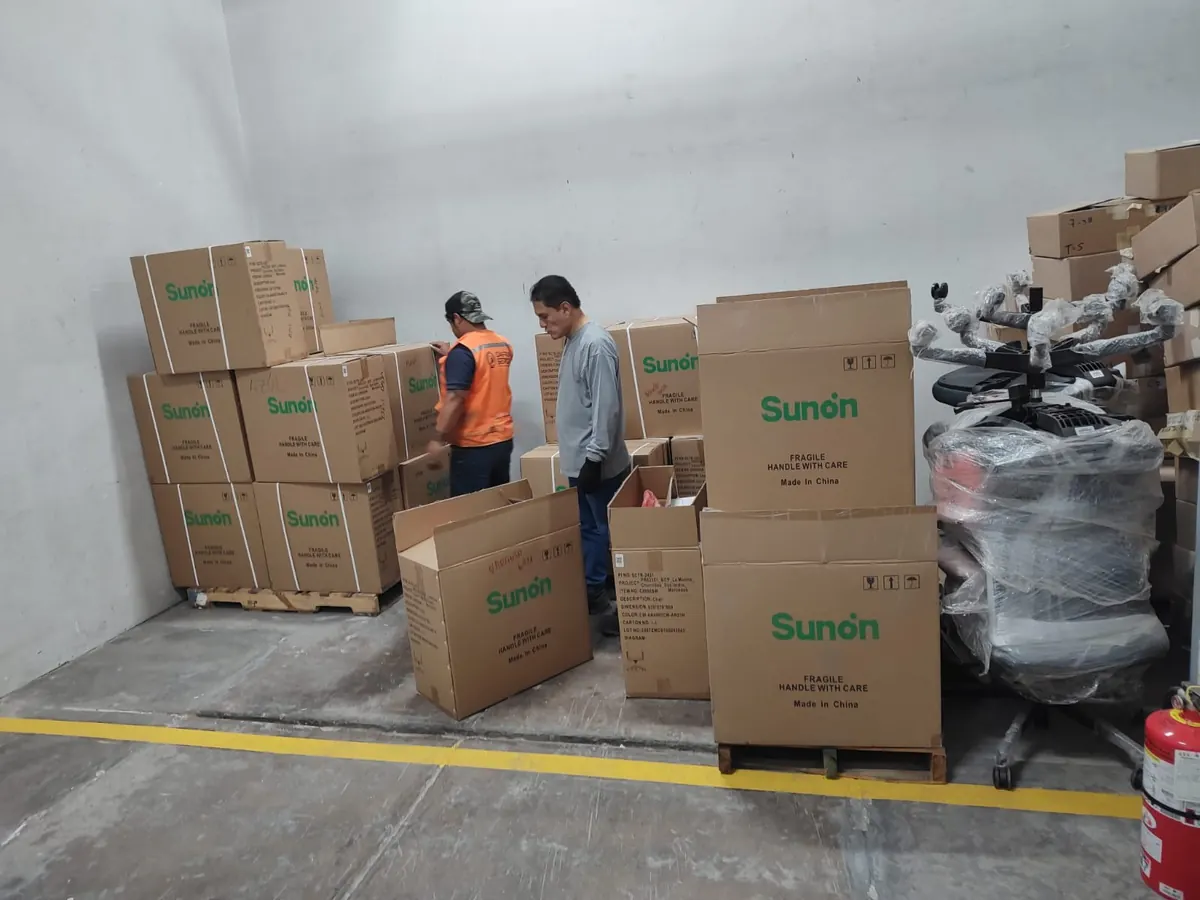 Inventario de mercadería en cajas